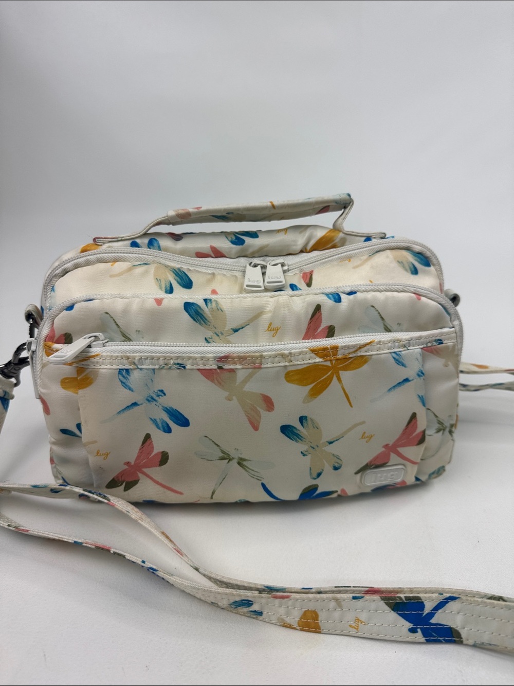 Lug Scoop Nylon Cream Dragonfly Print Crossbody shoulder Bag
